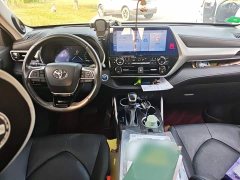Toyota Highlander Hybrid 2.5L AWD Premium 7-Seater - ფოტო 5