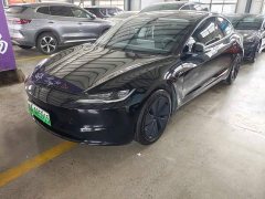 Tesla Model 3 Rear-Wheel Drive - ფოტო 1