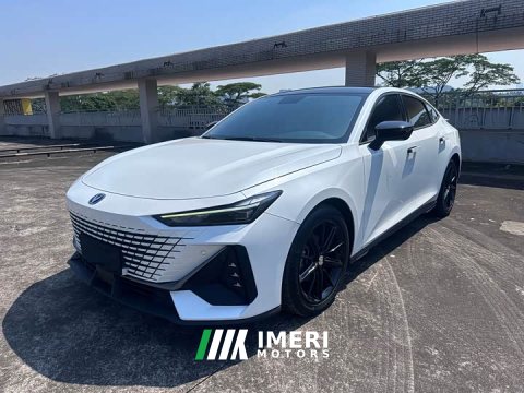 2023 Changan UNI-V 1.5T Premium - ავტომობილი ჩინეთიდან