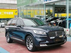 Lincoln Aviator 3.0T V6 AWD Executive - ფოტო 3