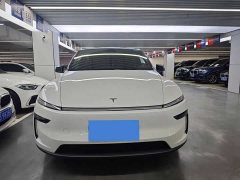 Tesla Model Y Long Range All-Wheel Drive - ფოტო 1