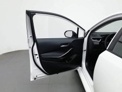 Toyota Corolla 2021 Hybrid 1.8L E-CVT Elite - ფოტო 8