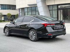 Nissan Teana 2.0L SV Black Gold Edition - ფოტო 8