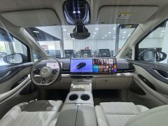Voyah Lantu Dreamchaser PHEV AWD Luxury Kunpeng Edition - ფოტო 10