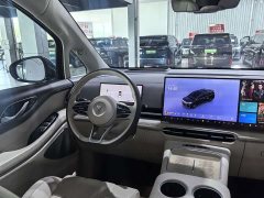 Voyah Lantu Dreamchaser PHEV AWD Luxury Kunpeng Edition - ფოტო 11