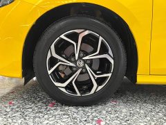 SAIC MG5 180DVVT CVT Youth Luxury Edition - ფოტო 15