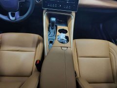 Toyota Avalon Hybrid 2.0L Luxury - ფოტო 16