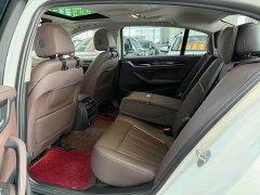 BMW 5 Series 525Li Luxury Package - ფოტო 13