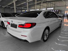 BMW 5 Series 525Li Luxury Package - ფოტო 4