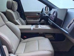 Li Auto L6 2025 Pro Smart Refresh Edition - ფოტო 6