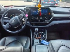 Toyota Highlander 2.5L Intelligent Hybrid AWD Premium 7-Seater - ფოტო 12