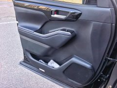Toyota Highlander 2.5L Intelligent Hybrid AWD Premium 7-Seater - ფოტო 7