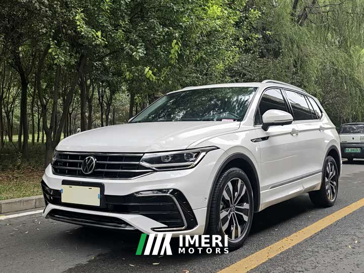 Volkswagen Tiguan L 330TSI Automatic FWD R-Line Comfort Edition