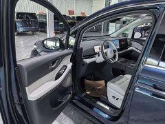 Voyah Lantu Dreamchaser PHEV AWD Flagship Kunpeng Edition - ფოტო 7