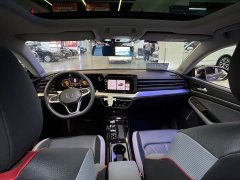 Volkswagen Lingdu L 280TSI DSG Dazzling Red Edition - ფოტო 18