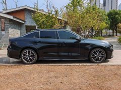 Lynk & Co Geely Lynk & Co 03 1.5T DCT Jìn Champion Edition - ფოტო 7