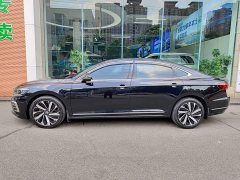 Volkswagen Passat 330TSI Luxury - ფოტო 3