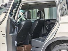 Volkswagen Tiguan L 330TSI Automatic FWD R-Line Comfort Edition - ფოტო 5