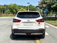 Nissan Qashqai 2.0L CVT Luxury - ფოტო 13