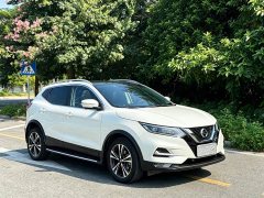 Nissan Qashqai 2.0L CVT Luxury - ფოტო 3