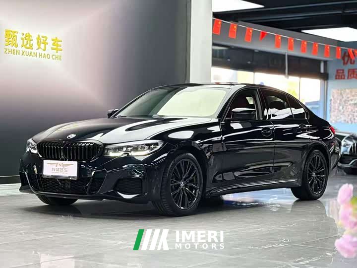 BMW 3 Series 330i M Sport Night Edition Package