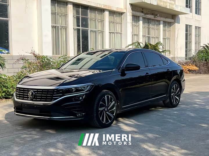Volkswagen Passat 330TSI Elite