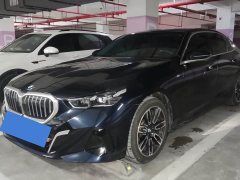BMW 5 Series 525Li M Sport Package - ფოტო 1