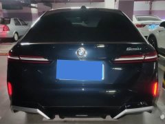 BMW 5 Series 525Li M Sport Package - ფოტო 8