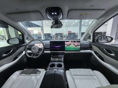 Voyah Lantu Dreamchaser PHEV AWD Flagship Kunpeng Edition - ფოტო 5
