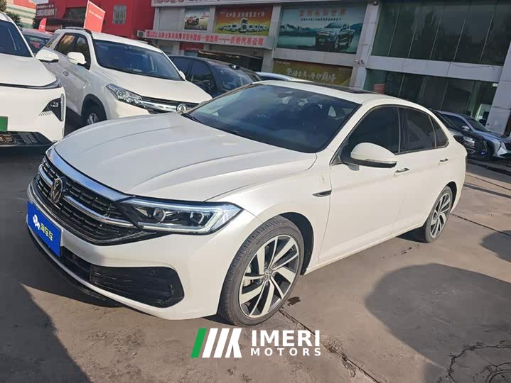 Volkswagen Sagitar 300TSI DSG Excellence Edition - ავტომობილი ჩინეთიდან