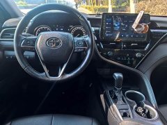 Toyota Camry 2021 2.0G Luxury - ფოტო 10