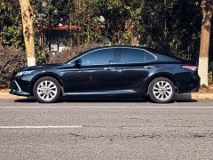 Toyota Camry 2021 2.0G Luxury - ფოტო 3
