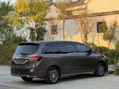 Buick GL8 2023 Land Executive Cabin 652T Luxury - ფოტო 12