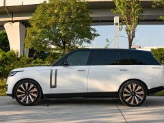 Land Rover Range Rover 3.0 L6 400PS SE Long Wheelbase - ფოტო 3