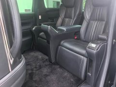 Lexus LM 2020 300h Four-Seat Royal Edition - ფოტო 4