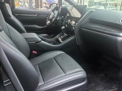 Lexus LM 2020 300h Four-Seat Royal Edition - ფოტო 5