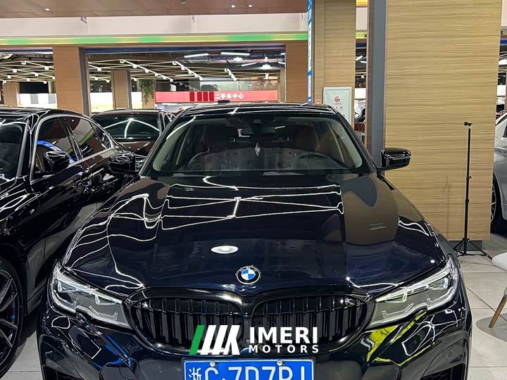 BMW 3 Series 330i M Sport Night Edition Package - ავტომობილი ჩინეთიდან