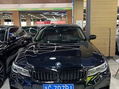 BMW 3 Series 330i M Sport Night Edition Package - ფოტო 1