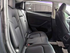 Tesla Model Y Rear-Wheel Drive - ფოტო 13