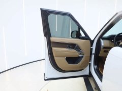 Land Rover Range Rover 3.0 L6 400PS Extended Wheelbase 7-Seater - ფოტო 11