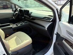 Toyota Sienna 2.5L Hybrid Comfort Edition - ფოტო 18