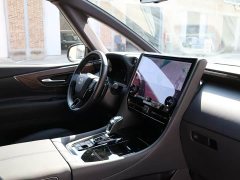 Toyota Alphard Hybrid 2.5L Premium Gold Edition - ფოტო 18