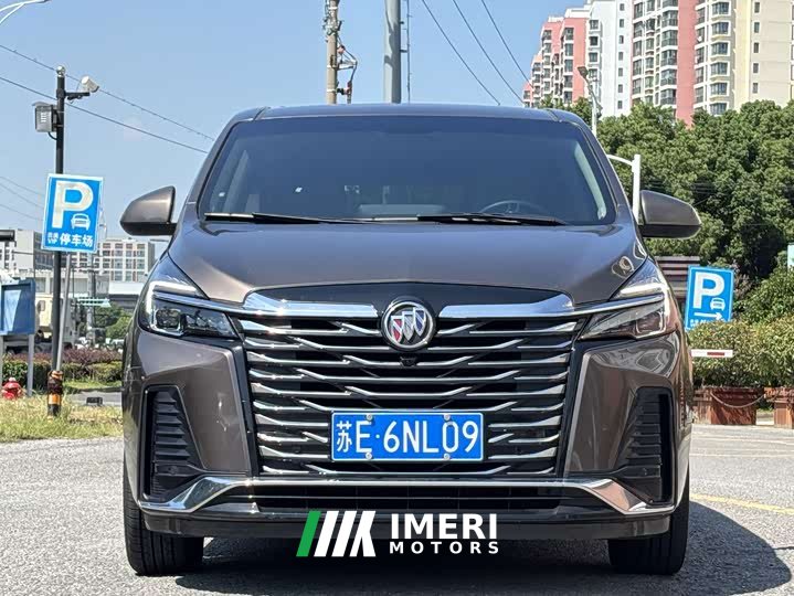Buick GL8 Land Business Class Comfort Edition