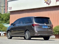 Buick GL8 2023 Land Business Class Comfort Edition - ფოტო 7