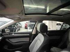 Volkswagen Magotan 2 Million Units Commemorative Edition 330TSI DSG Leading Version - ფოტო 9