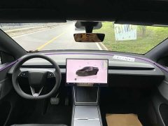 Tesla Model Y Rear-Wheel Drive - ფოტო 3