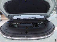 Li Auto L6 Max Smart Refresh Edition - ფოტო 14