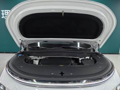 Li Auto L6 Max Smart Refresh Edition - ფოტო 4