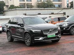 Volvo XC90 B6 Inscription Luxury 7-Seater - ფოტო 3
