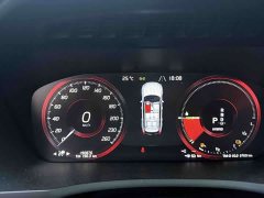 Volvo XC90 B6 Inscription Luxury 7-Seater - ფოტო 4